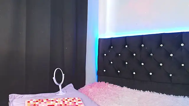 Kagome01 live cam on StripChat
