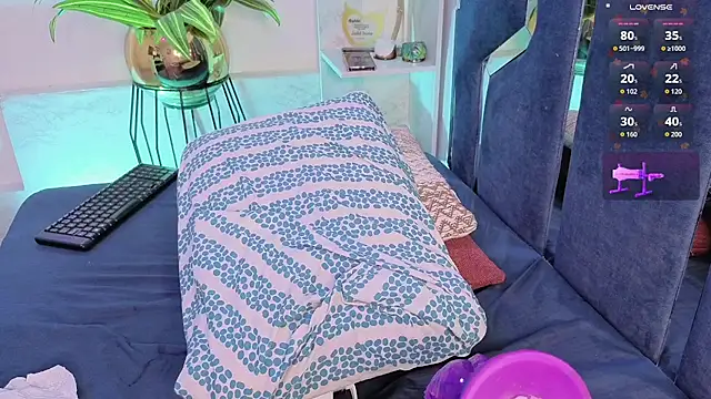 VeronicaRyan webcam