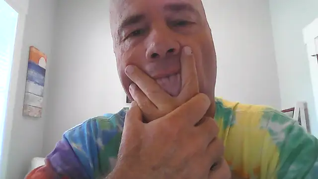 cyclone8888 live cam on StripChat