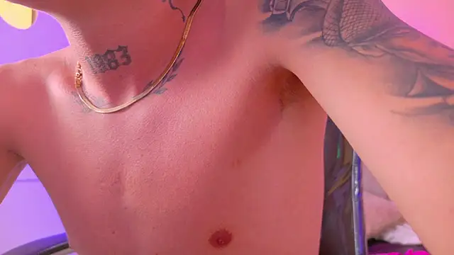 Nascary_Fox webcam