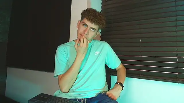 Tyler_Mcrey webcam
