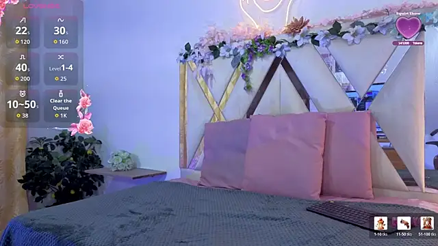 Kiara_tay live cam on StripChat