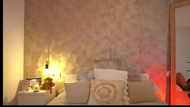 KalaBeckett_ webcam