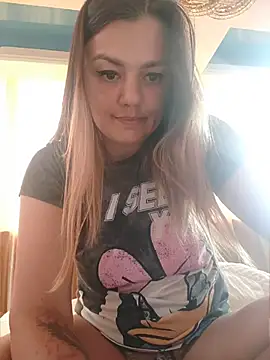 KrissSexi Live Webcam on Stripchat