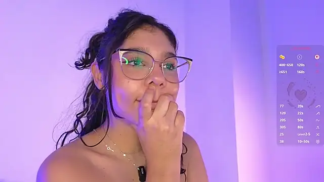 naty_saenz webcam