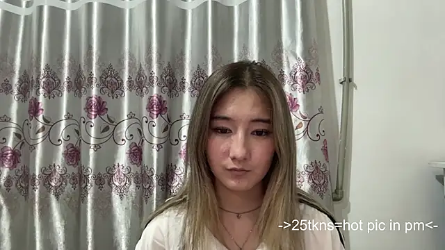 CloudyClamber webcam