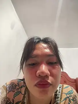 Redthai_Subha webcam