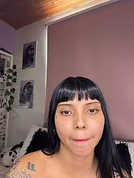 AlanaStormm webcam