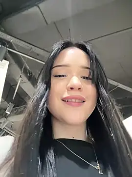kitty_sixseven webcam