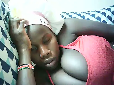 KissMeCurvyMbatha webcam