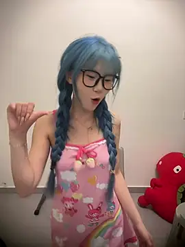 Rocket-Girl live cam on StripChat