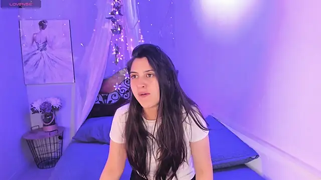 julianaaldanaa - Julianaaldanaa's free webcam - UK Sex Cams