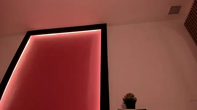 Ada_7 live cam on StripChat