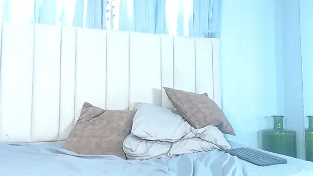 Sallydickinson webcam