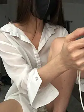 Writhing_First live cam on StripChat