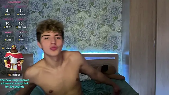 AlfredSweet live sex cam