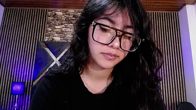 Amy_channel webcam
