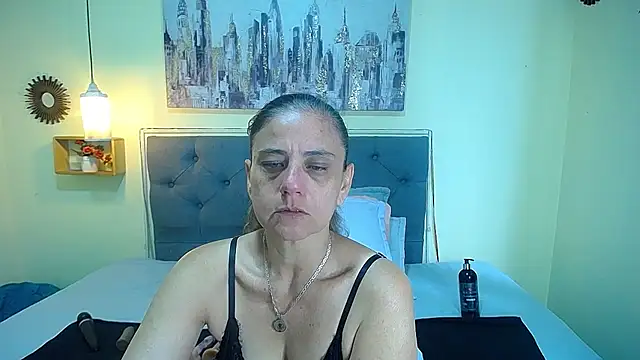 sasi_luna webcam