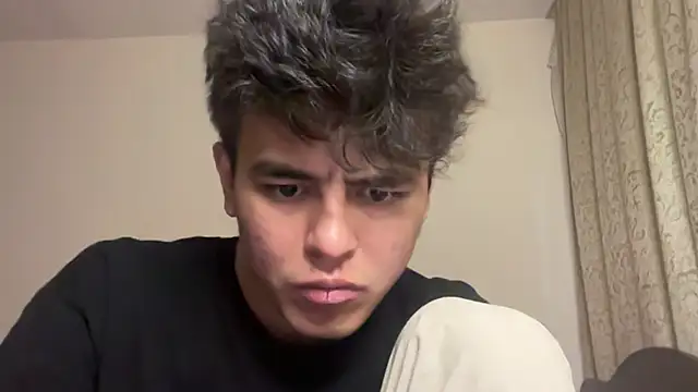 ToddWarren live cam on StripChat