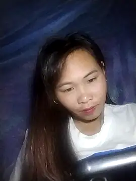 Hotgirl_pho live cam on StripChat