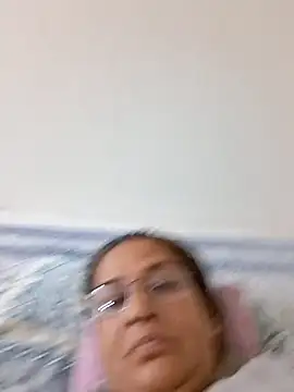 Priya-696