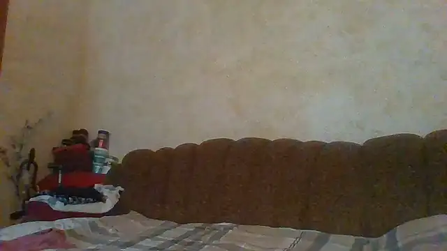 MilaSky5303 live cam on StripChat