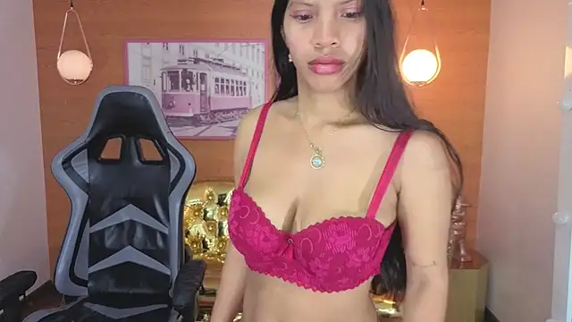 emily_smith_t live cam on StripChat