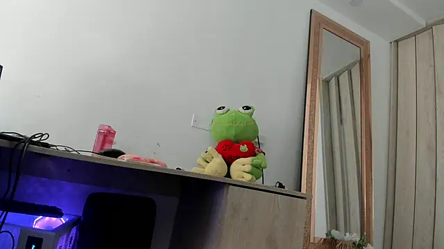 stormytt_ live cam on StripChat