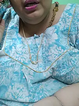 Tamil-mayasri live cam on StripChat