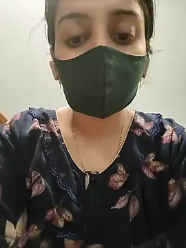 tamil_shalini (F milf) - Lips 💋