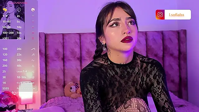 Abril_Velvet_a_ webcam