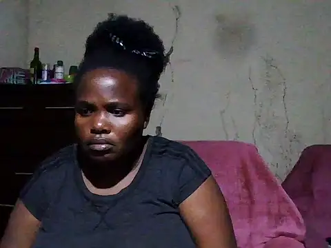 sexybigboobz live cam on StripChat