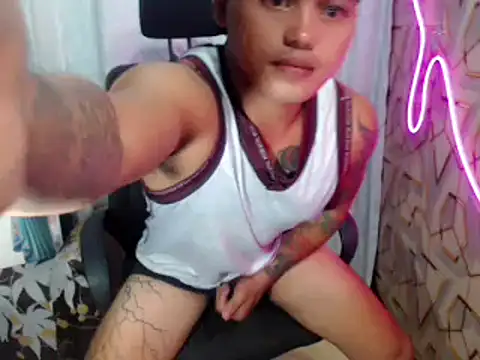 urhot_fucker999 live sex cam