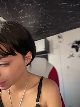 Sasha-firee webcam