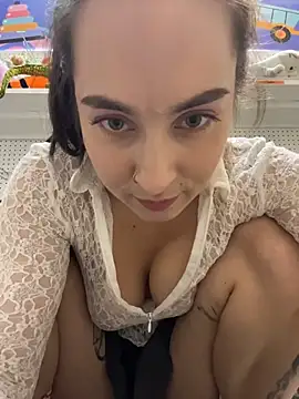 Holly_Play live cam