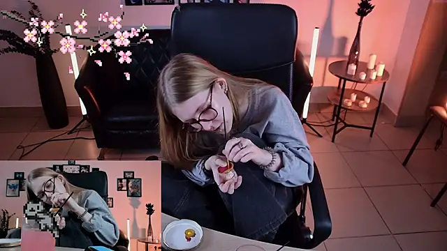 lanafitch webcam