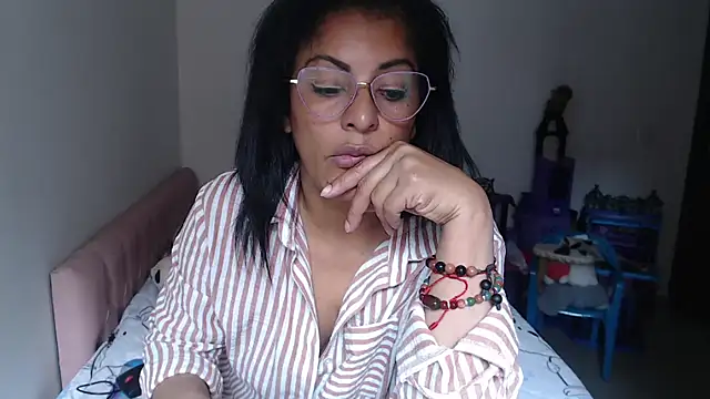 kateleyagrey webcam