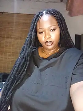 AaliyahBlackXO webcam