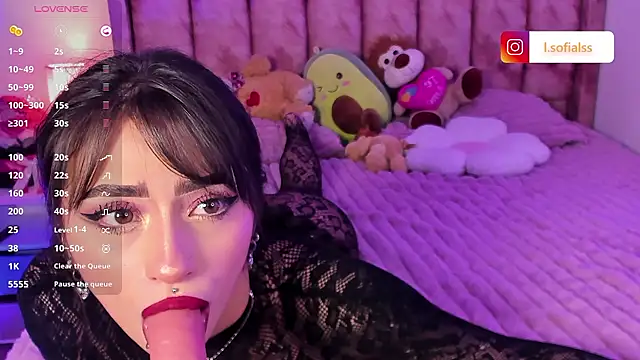Abril_Velvet_a_ webcam