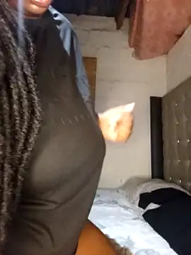 AaliyahBlackXO webcam
