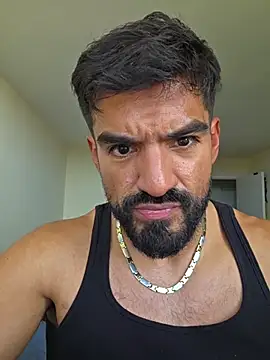 piggylatino Live Webcam on Stripchat