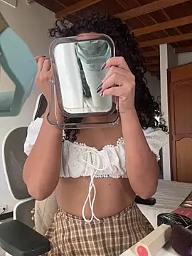 GabriSaenz webcam