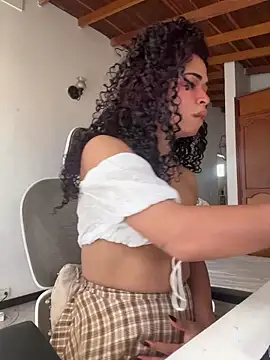 gabrisaenz - GabriSaenz's free webcam - UK Sex Cams