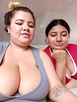 Sara_y_Amy webcam