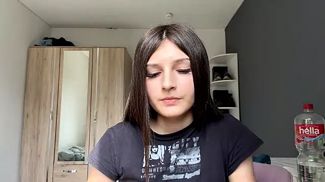 SpanishRooter webcam