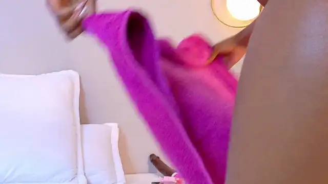 JosselynBrown webcam