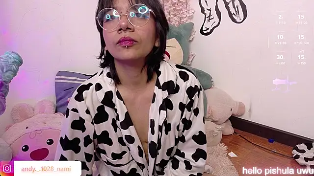 Nami_usagi live cam