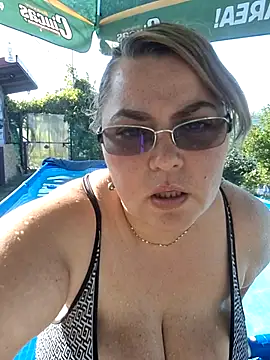 nikoleadina webcam