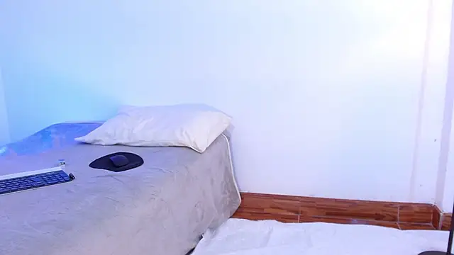 Elle_Lee_ webcam