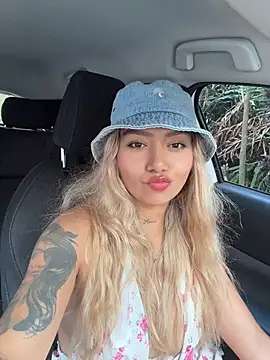 amanda-medrano1 webcam